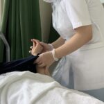 寝衣交換